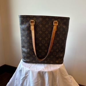 100% Authentic Louis Vuitton Monogram Canvas Vavin